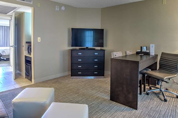 Images Embassy Suites by Hilton Indianapolis North