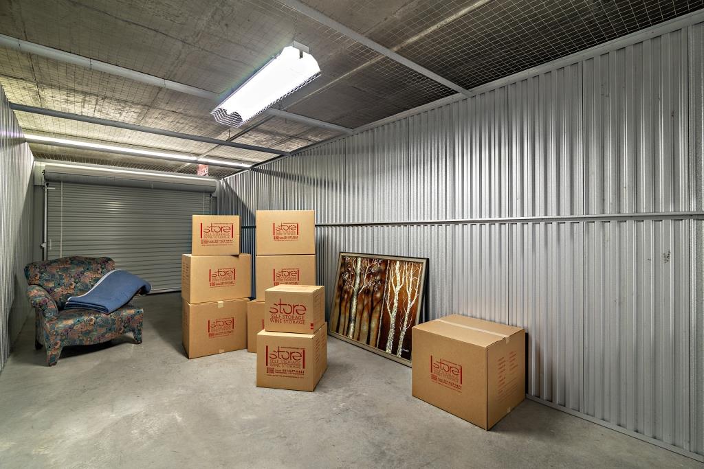 Self Storage Facility in Palm Beach Gardens, FL