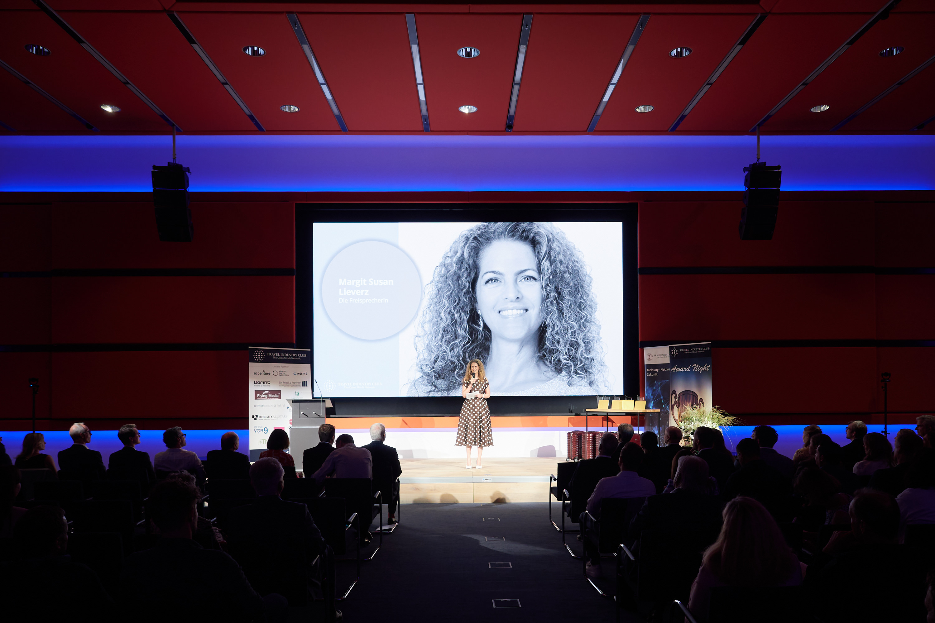 Die Freisprecherin, Wiesbadener Str. 153 in Königstein