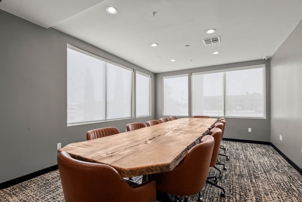 Images Holiday Inn Gonzales by IHG