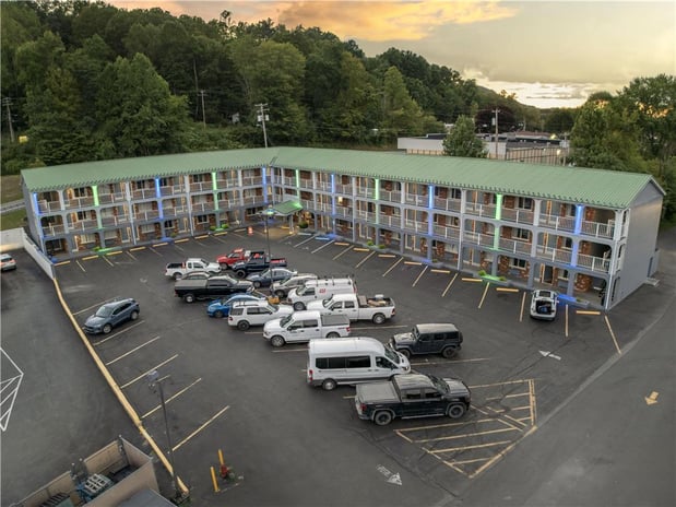 Images SureStay by Best Western Summersville