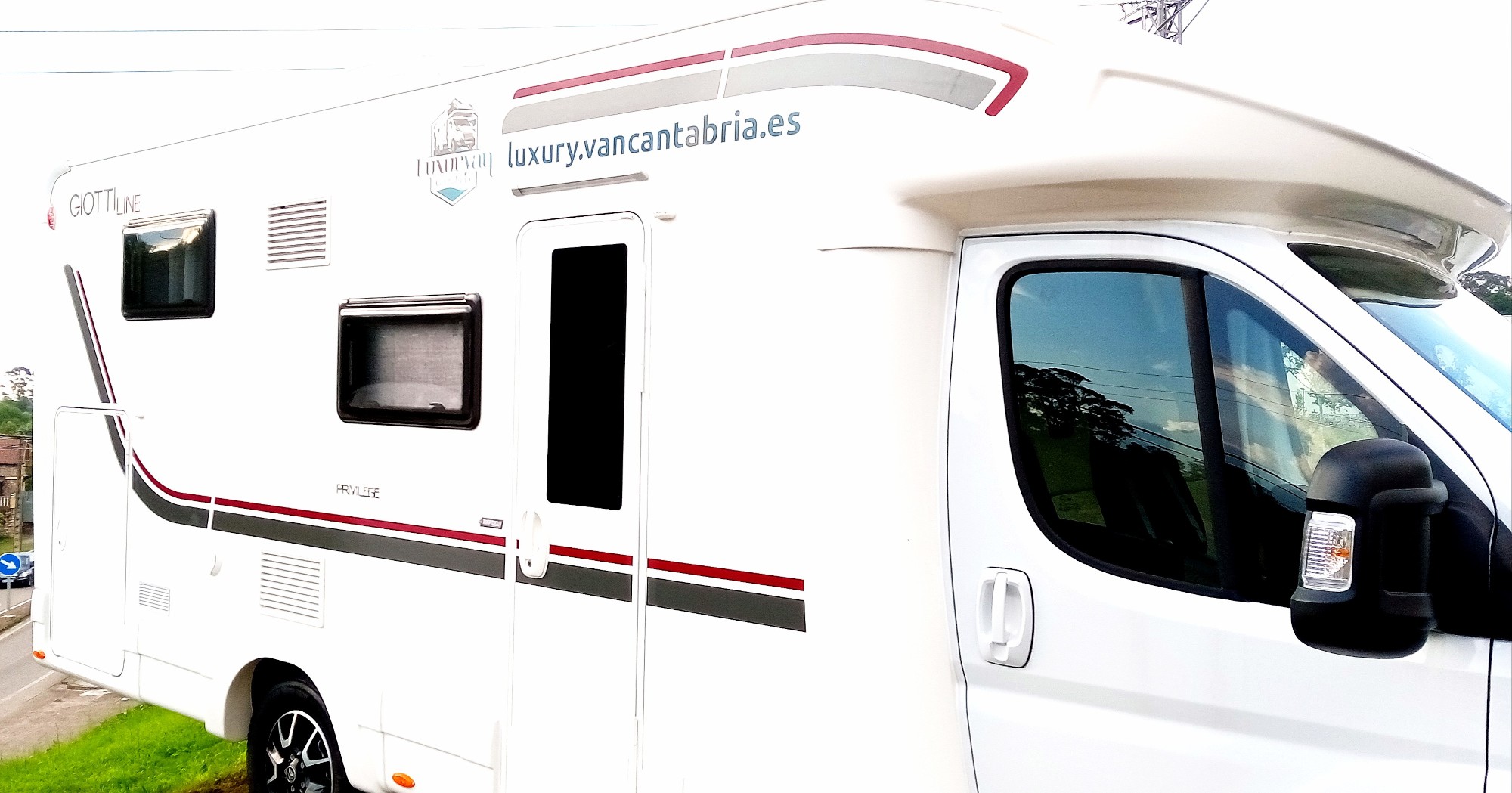 Images Alquiler De Autocaravanas LuxuryVan Cantabria