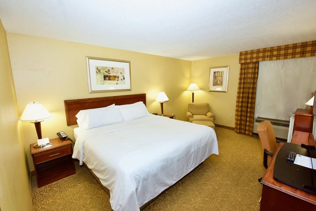 Images Holiday Inn Express & Suites St. Louis West - Fenton by IHG