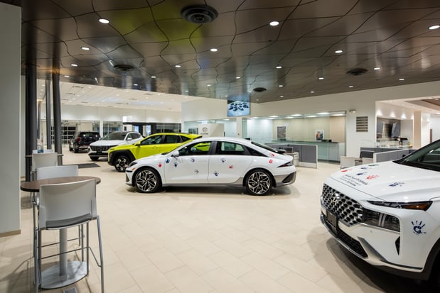 Images Lia Hyundai of Hartford