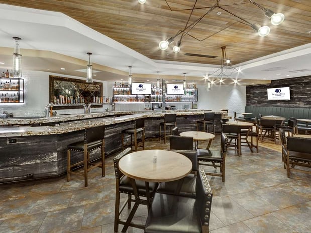 Images DoubleTree by Hilton Hotel Wichita Airport