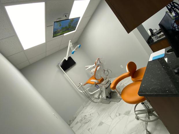 Images Confi Dental - Dentist in Dickinson TX