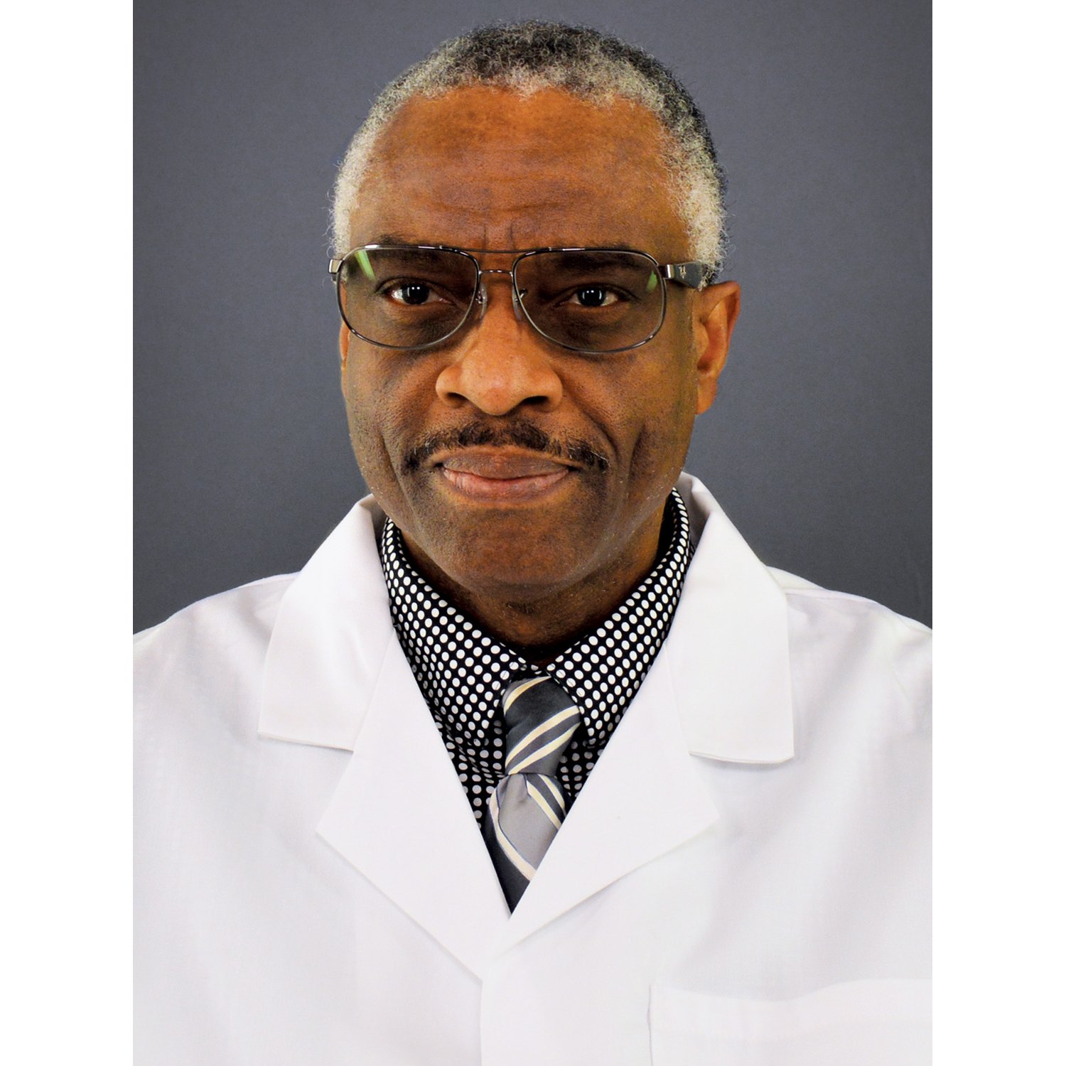 Dr. Macaulay Onuigbo, MD, Nephrology Burlington, VT MD