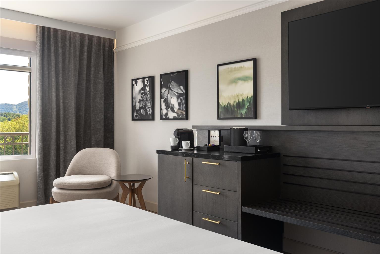 Images Hotel Vallea Bromont, Tapestry Collection by Hilton