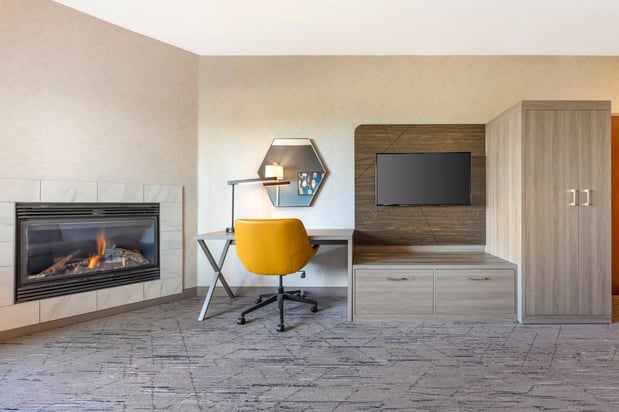 Images Holiday Inn Express & Suites Astoria by IHG