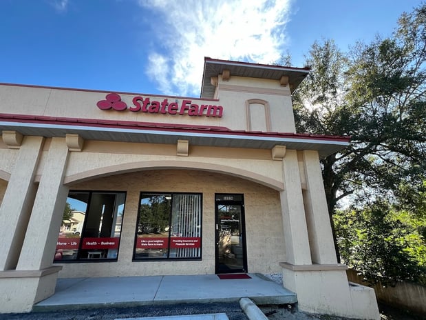 Images Jessica Cruz Phung - State Farm Insurance Agent