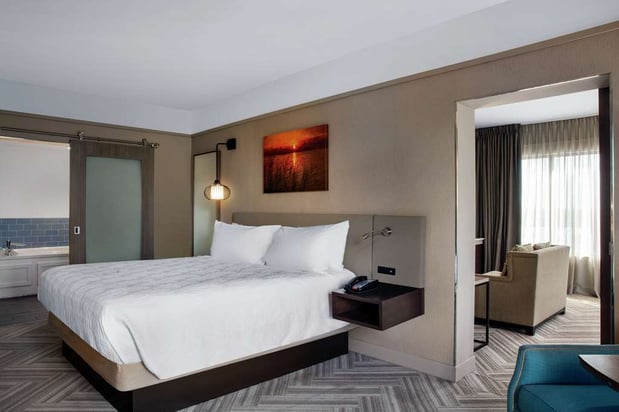Images Hilton Garden Inn Mobile Downtown