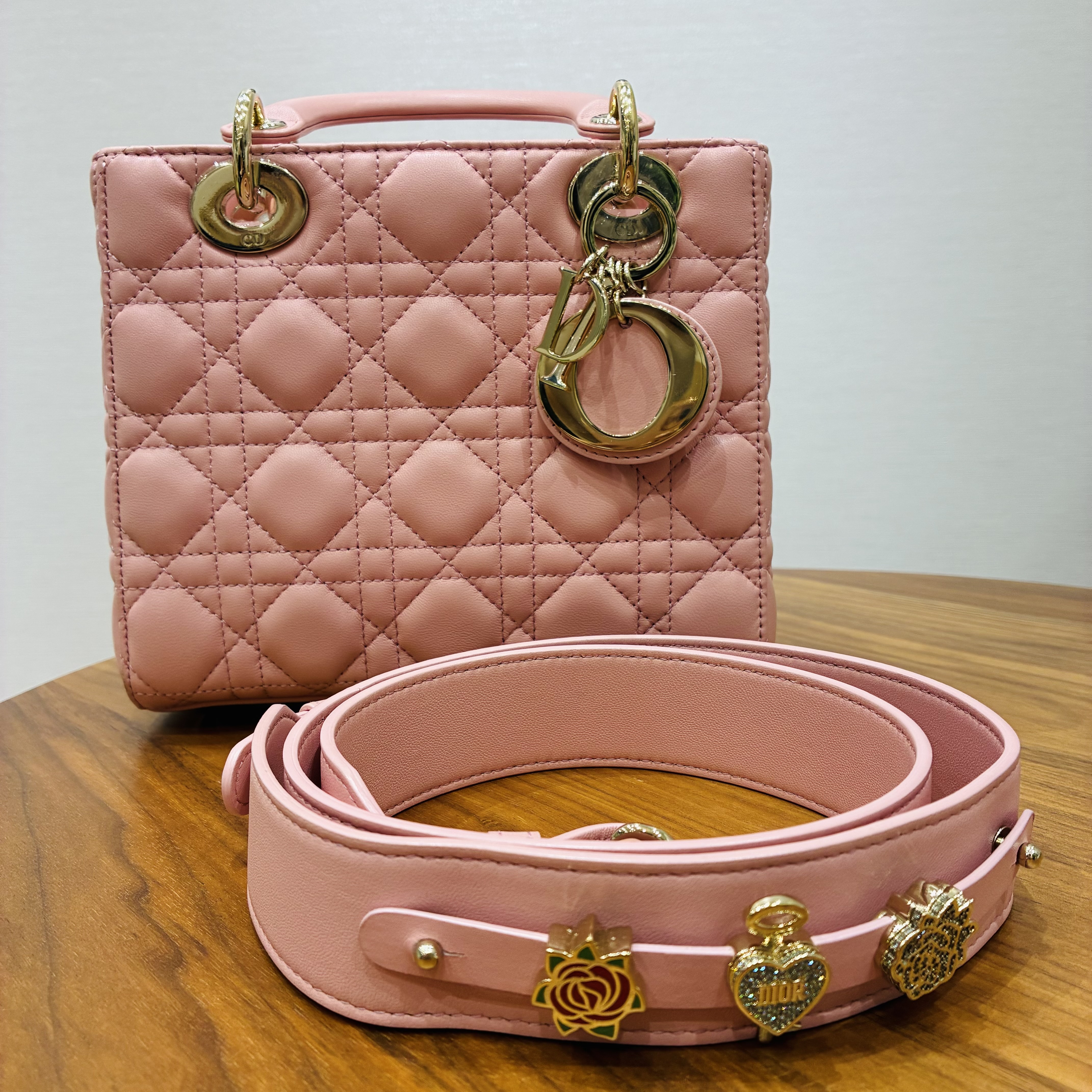 Images KOMEHYO（コメ兵）買取センターららぽーと安城