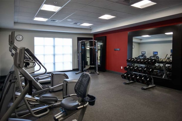 Images Hilton Garden Inn Louisville Mall of St. Matthews