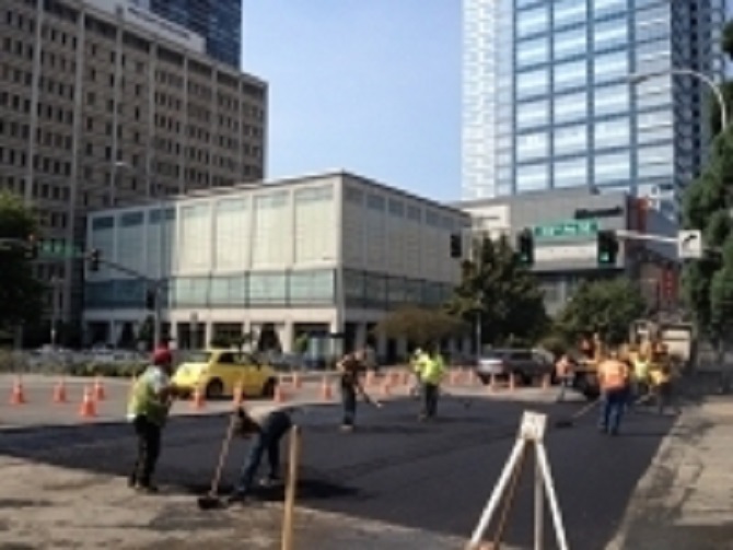 Images Lakeridge Paving Co LLC
