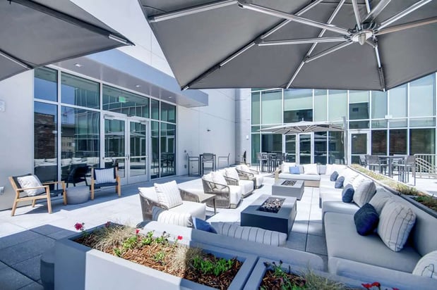 Images Hilton Garden Inn Denver Union Station