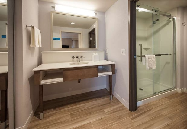 Images Hampton Inn & Suites Seattle/Redmond