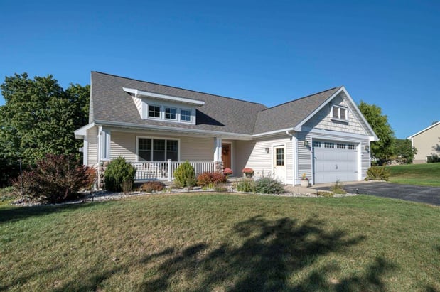 Images George Brennan - Realty Executives Main Street