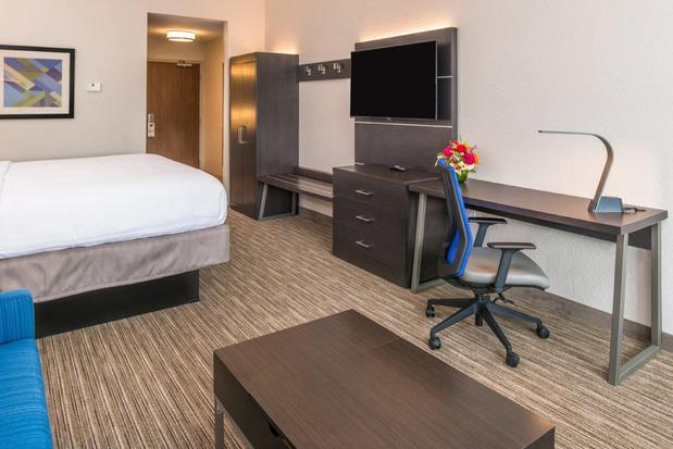 Images Holiday Inn Express & Suites Tampa North - Wesley Chapel by IHG