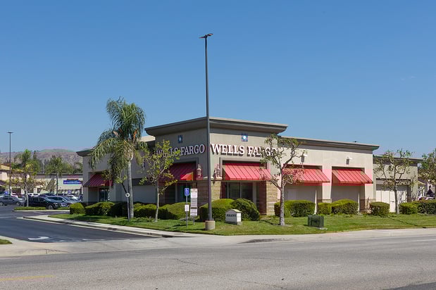 Images Wells Fargo Bank