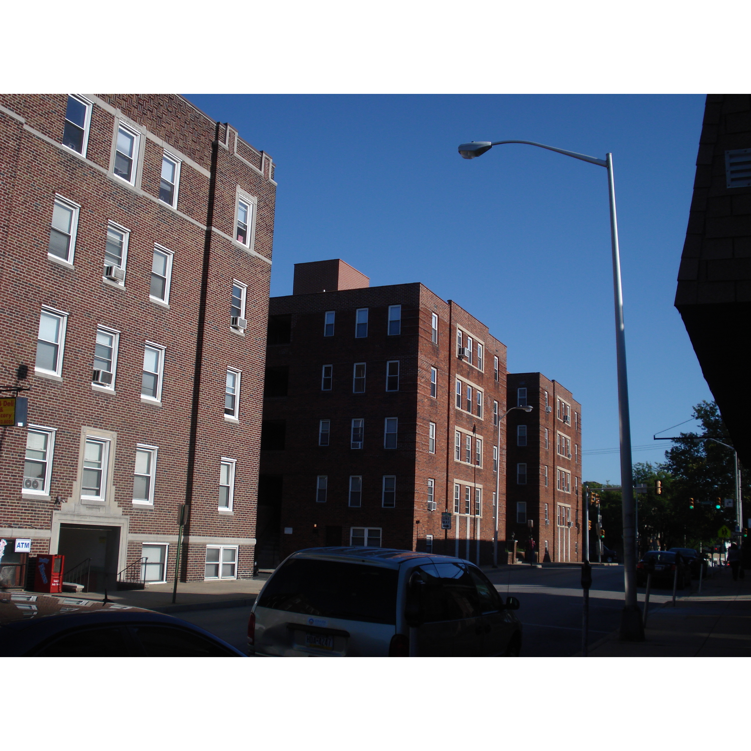 Mckay Apartments