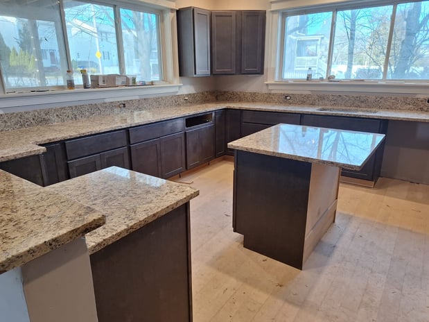 Images CEPM Granite and Quartz Inc.
