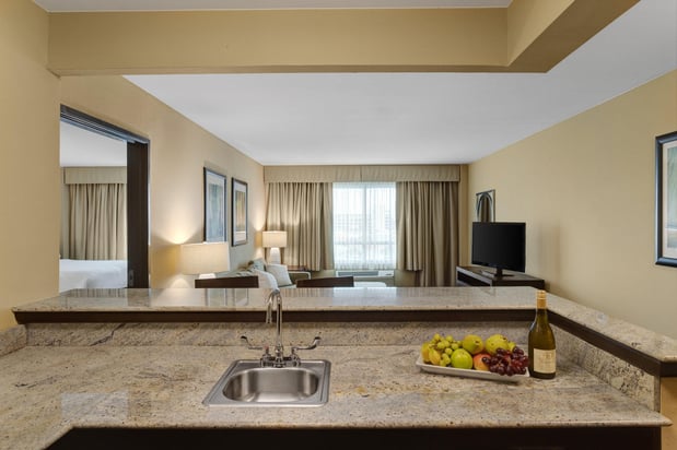 Images Crowne Plaza Houston Galleria Area by IHG