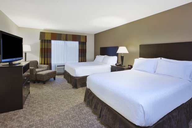 Images Holiday Inn Express & Suites Wheeling by IHG