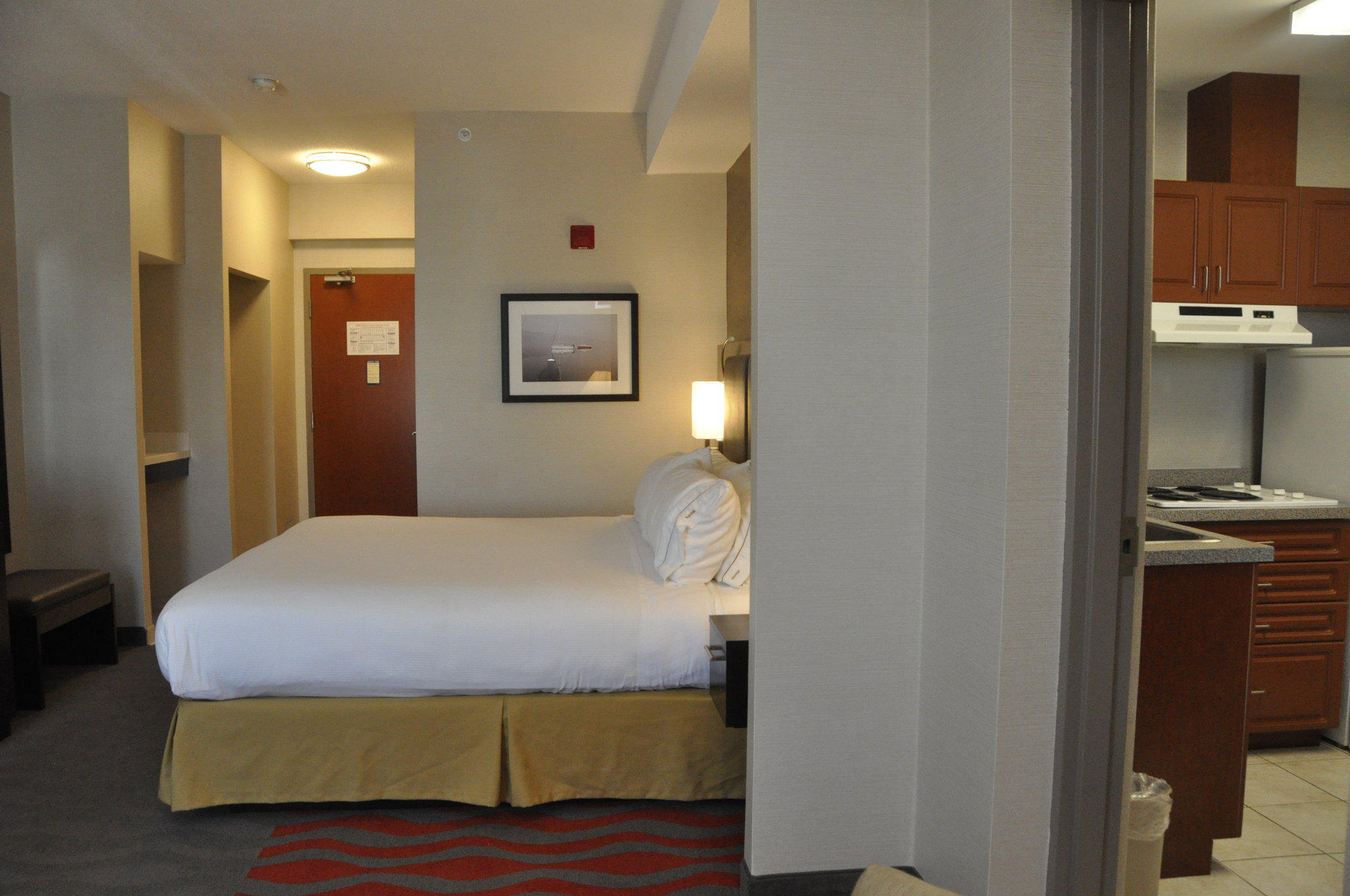 Images Holiday Inn Express & Suites Barrie, an IHG Hotel