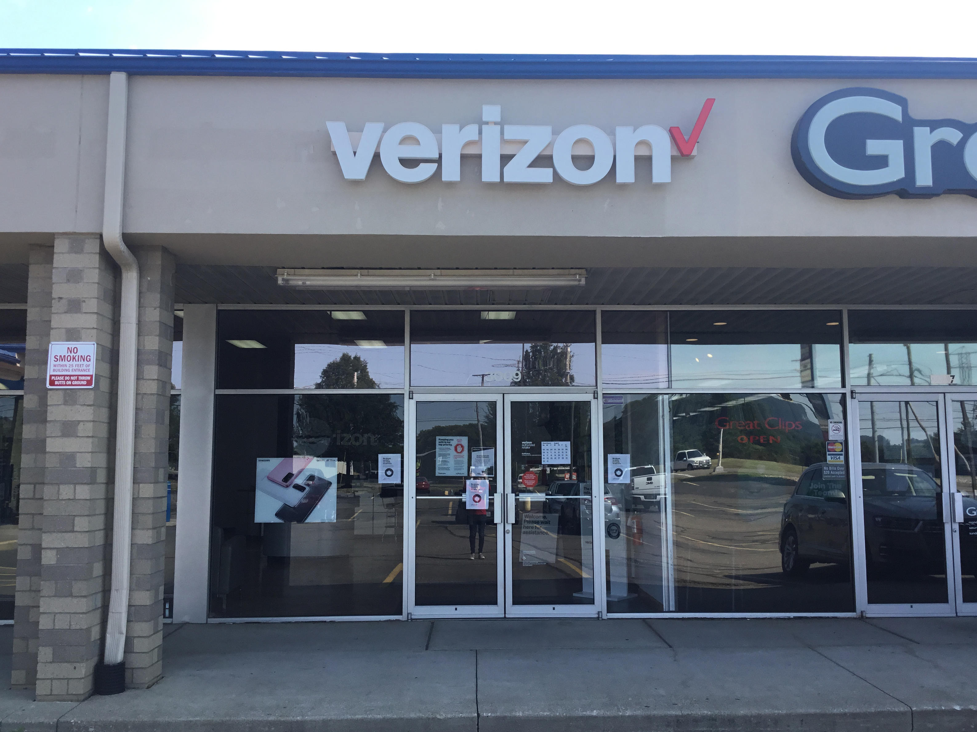 Verizon Authorized Retailer – GoWireless Photo