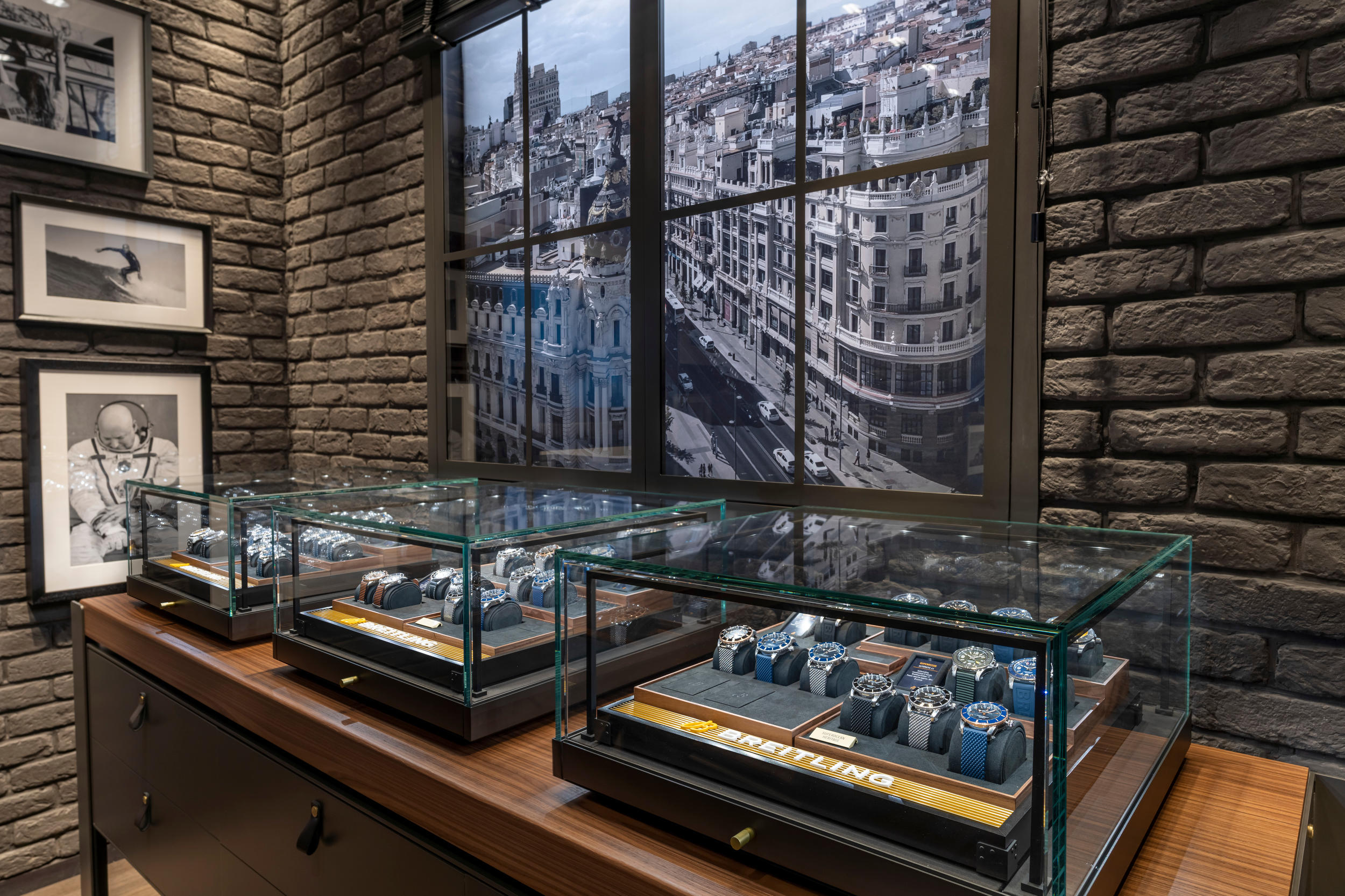 Images BREITLING BOUTIQUE MADRID  SERRANO