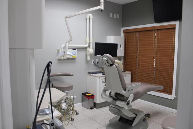 Images Meadows Dental Associates of Sarasota