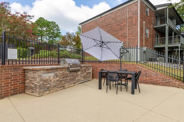 Images The Waters at Chenal Apartments