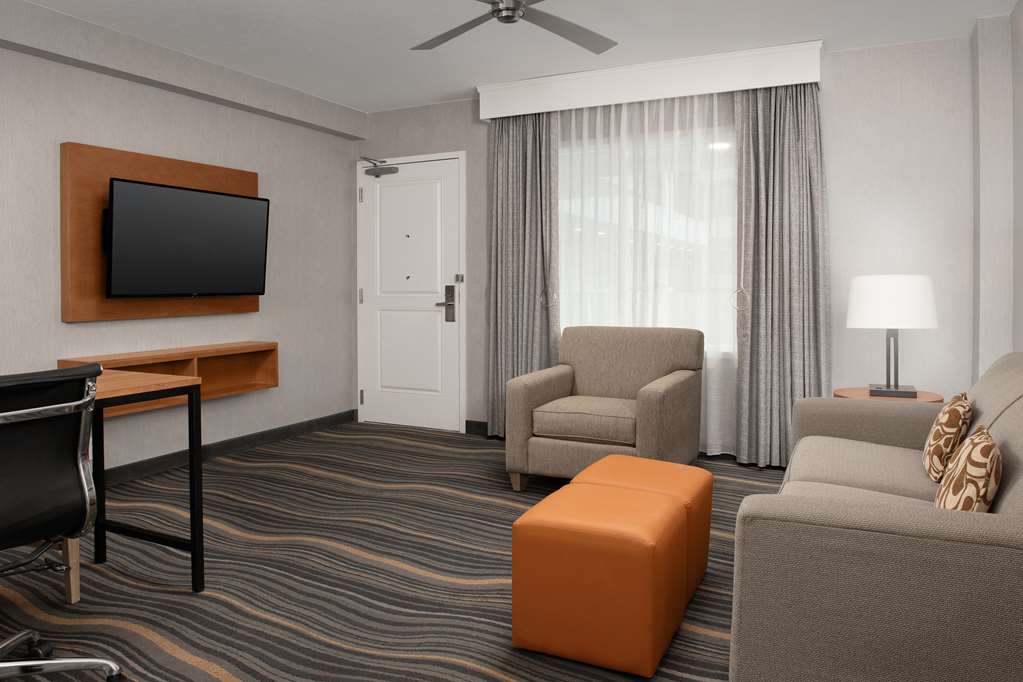 Guest room