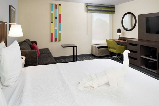 Images Hampton Inn Greensboro-Airport
