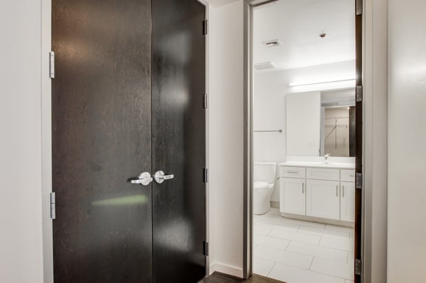 Images 1 West Broadway