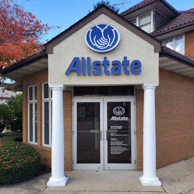 Images Lynard Zingale: Allstate Insurance