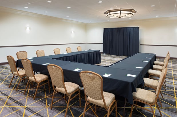 Images Holiday Inn & Suites Orlando SW - Celebration Area by IHG