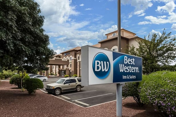 Images Best Western Douglas Inn & Suites