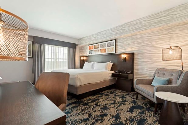 Images DoubleTree by Hilton Front Royal Blue Ridge Shadows