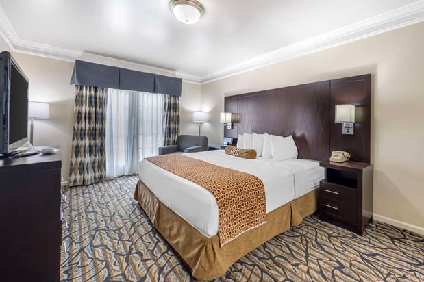 Images Best Western Spring Hill Inn & Suites