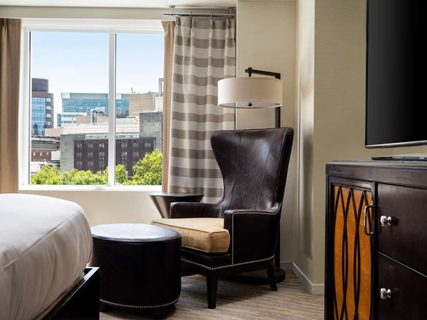 Images The Inn at Penn, a Hilton Hotel