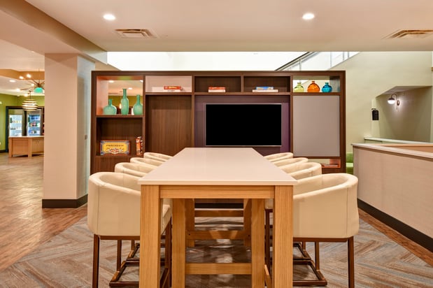 Images Holiday Inn Lancaster by IHG