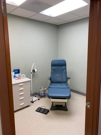 Images Elite Foot & Ankle Associates - Portland