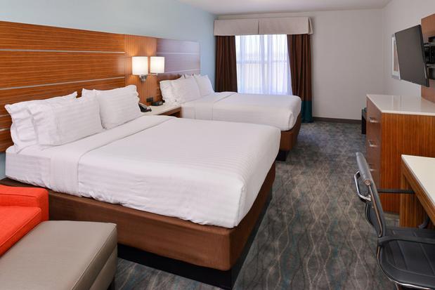 Images Holiday Inn Express & Suites Austin North Central by IHG