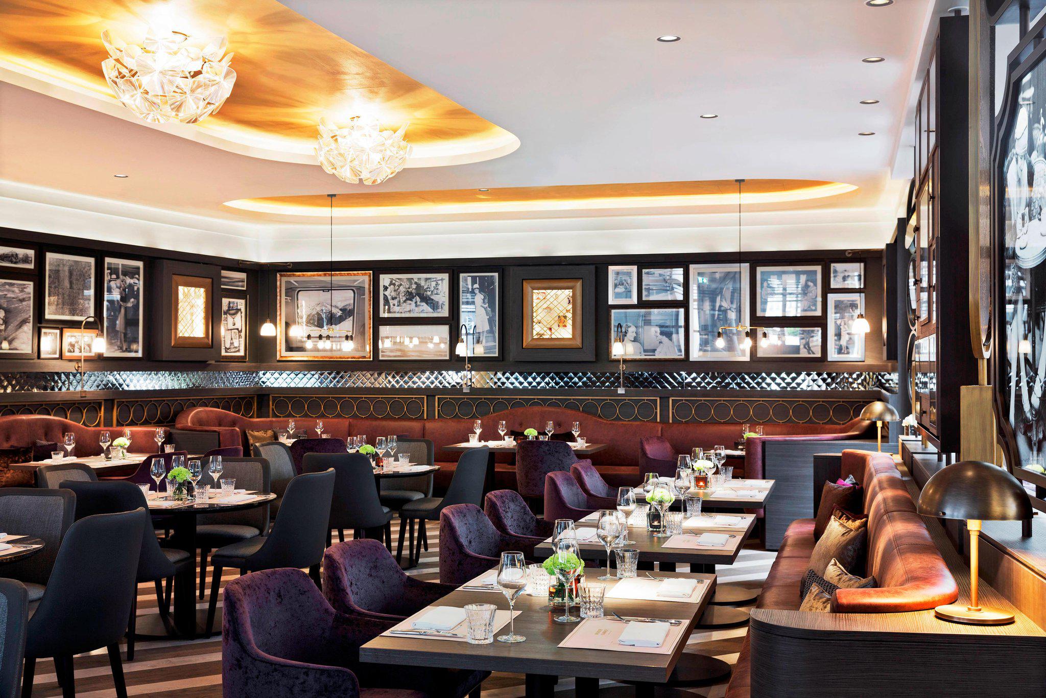 Renaissance Wien Hotel, Linke Wienzeile/Ullmannstrasse 71 in Vienna