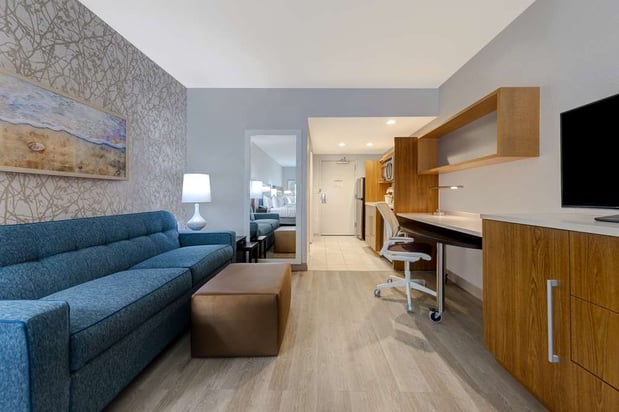 Images Home2 Suites by Hilton Orlando / International Drive South