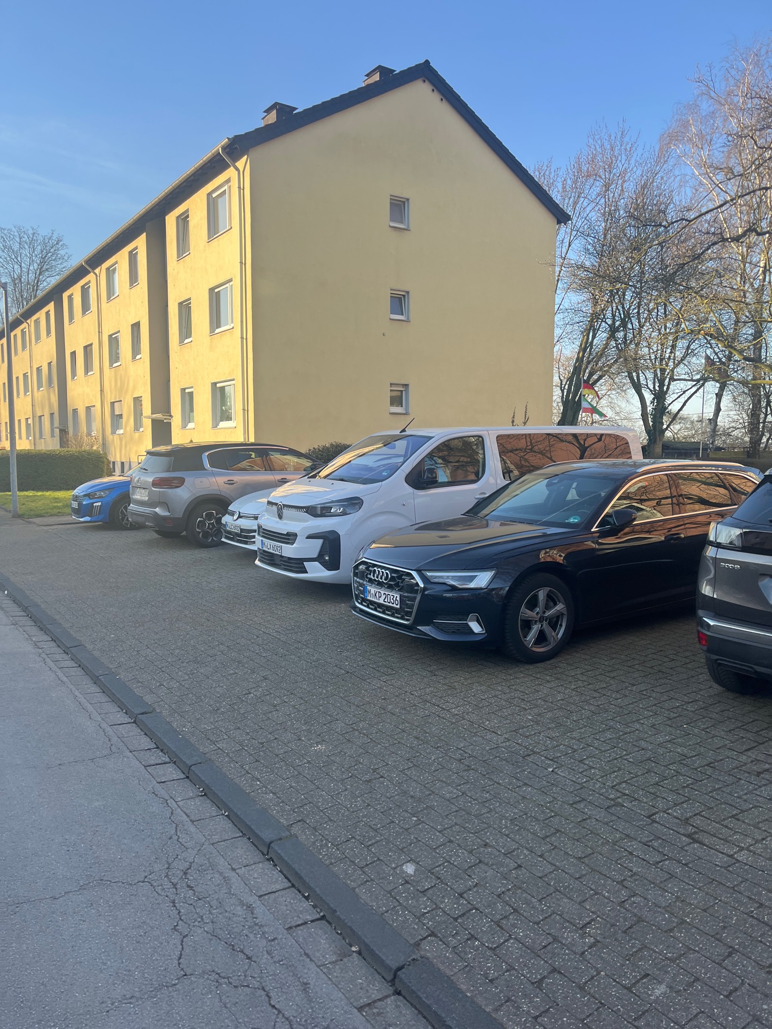 SIXT Autovermietung Mülheim an der Ruhr, Bessemerstr. 2 in Mülheim an der Ruhr