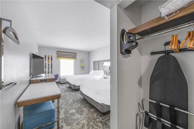 Images Hampton Inn & Suites Raleigh-Durham Airport-Brier Creek