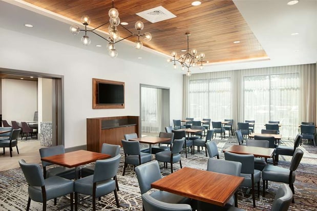 Images Embassy Suites by Hilton Atlanta Airport North