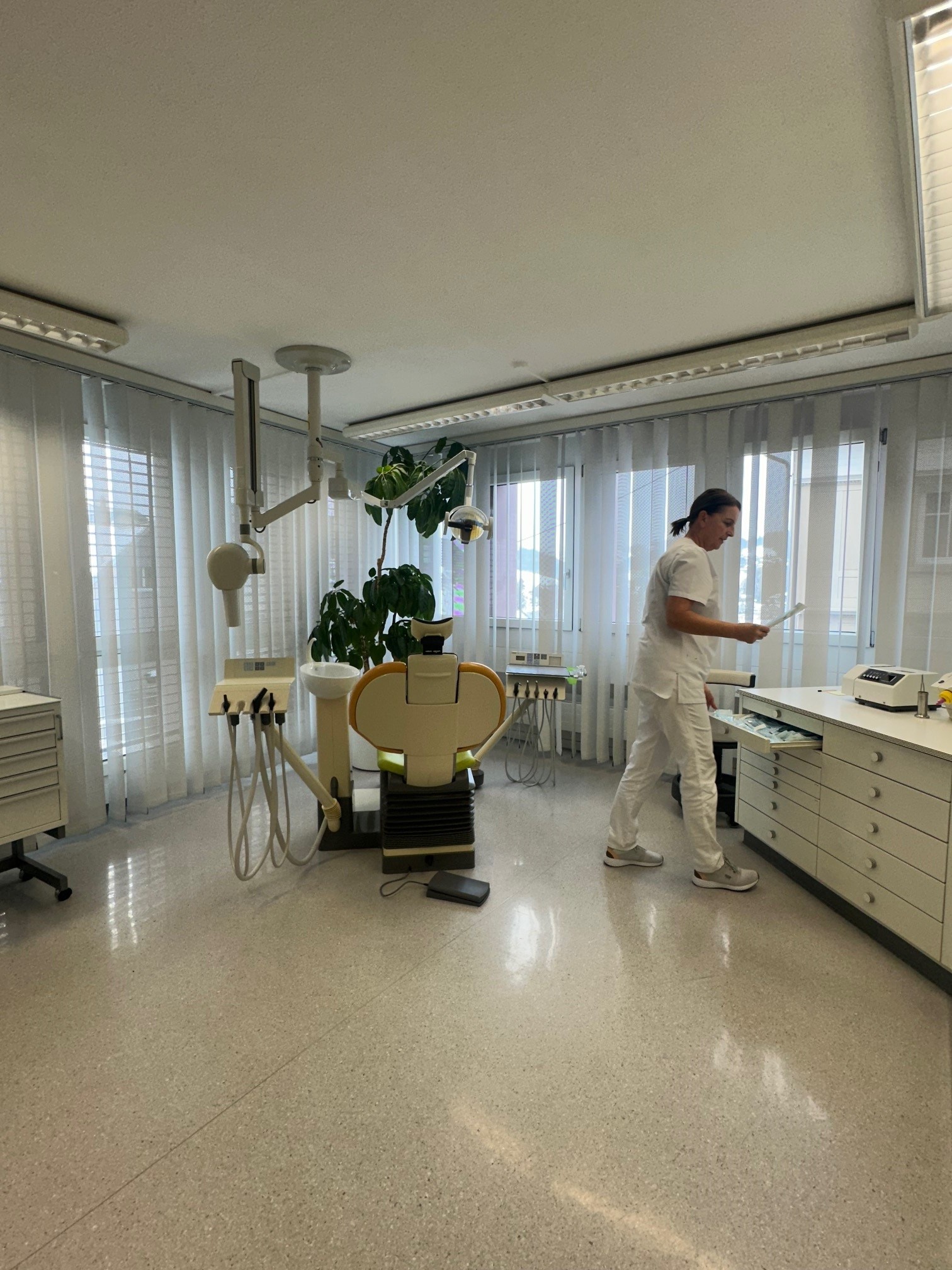 Bilder Zahnarztpraxis med. dent. Andreas Loboda